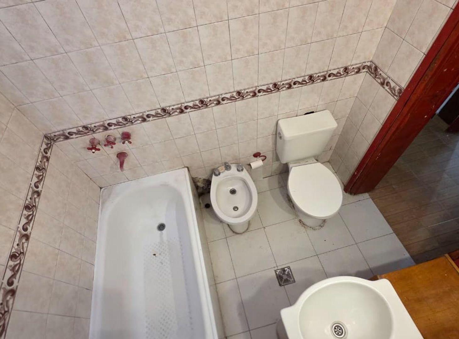 Foto de VENTA CASA PH EN VILLA TESEI, imagen 5