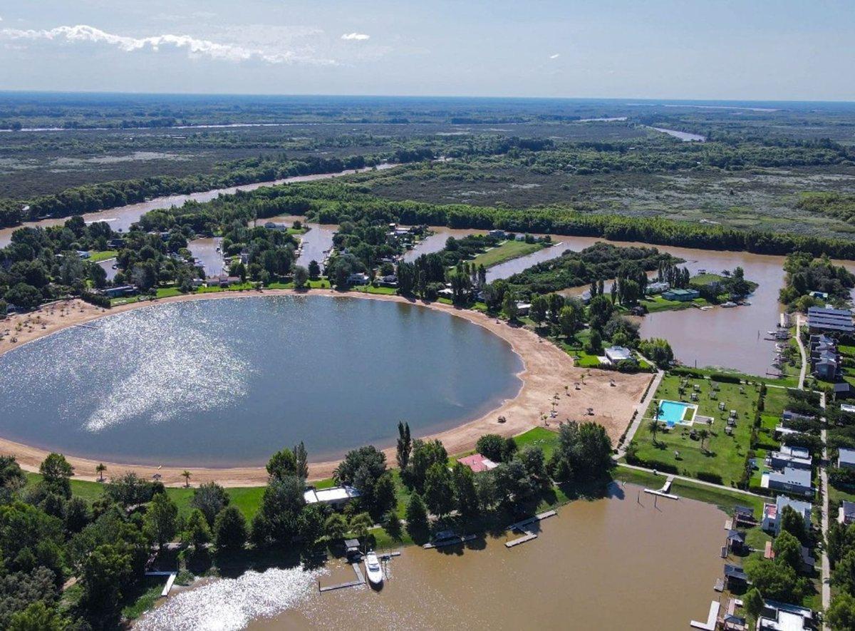 Foto de LOTE EN VENTA EN CLUB NAUTICO ISLA DEL ESTE TIGRE, imagen 2