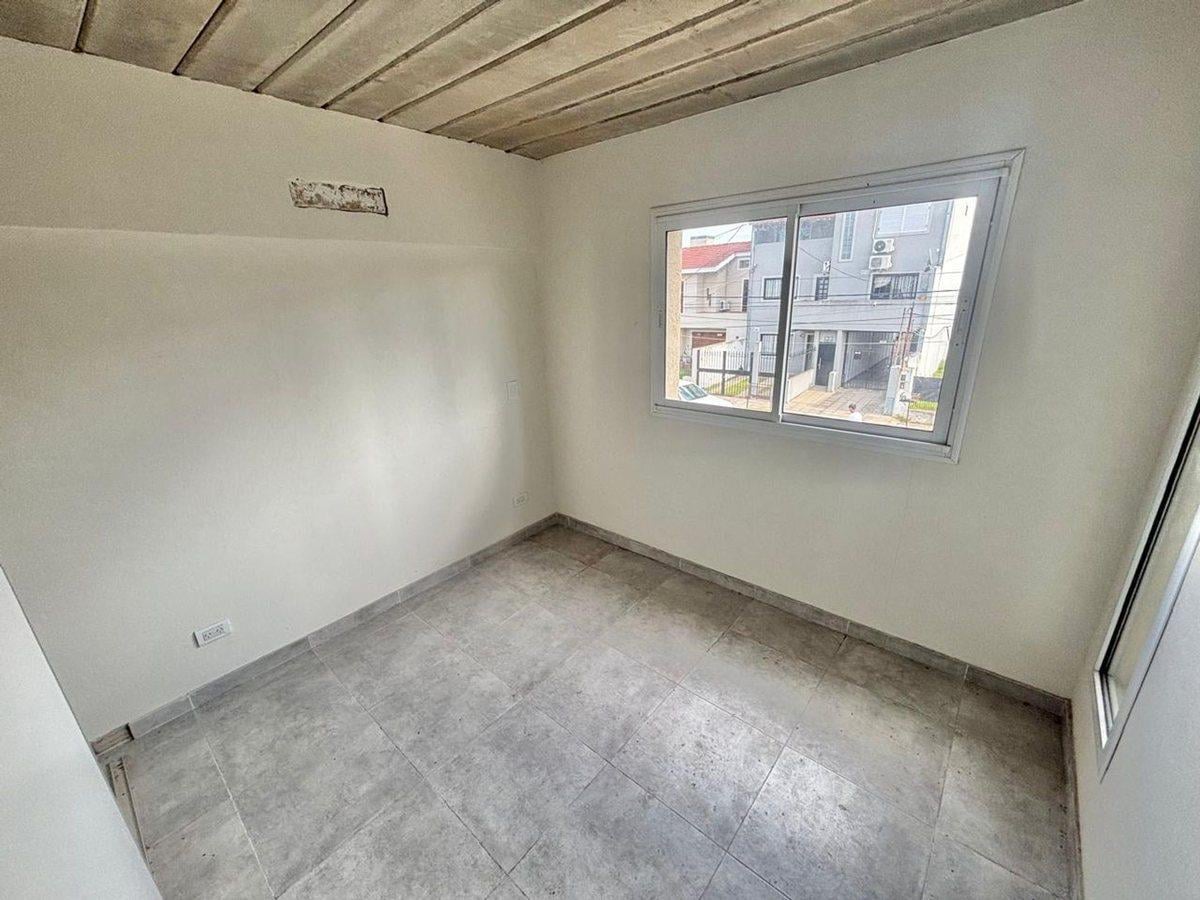 Foto de DEPARTAMENTO 2 AMBIENTES EN VENTA - HURLINGHAM, imagen 5