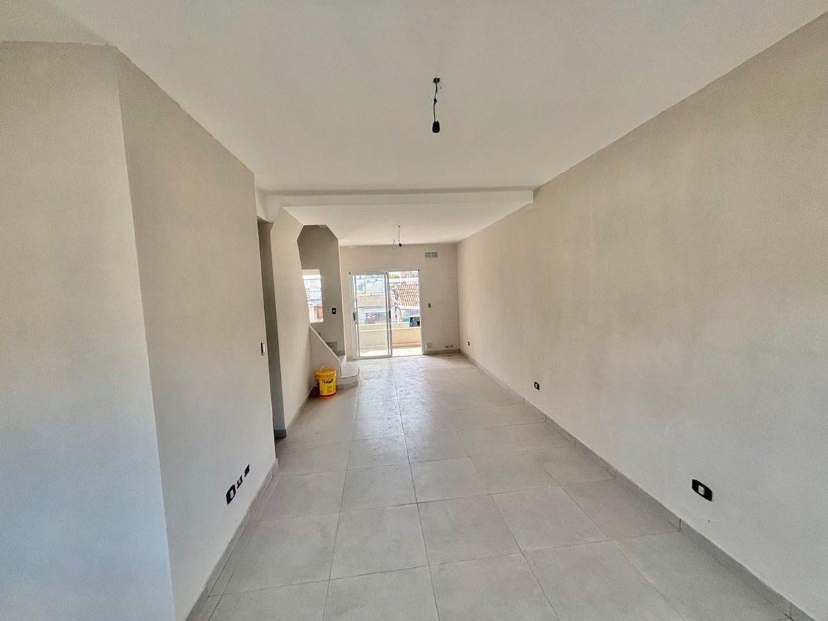 Foto de DUPLEX EN VENTA - HURLINGHAM, imagen 4
