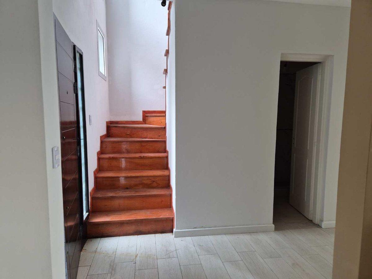 Foto de CASA A ESTRENAR BARRIO CERRADO / PERMUTAS, imagen 2