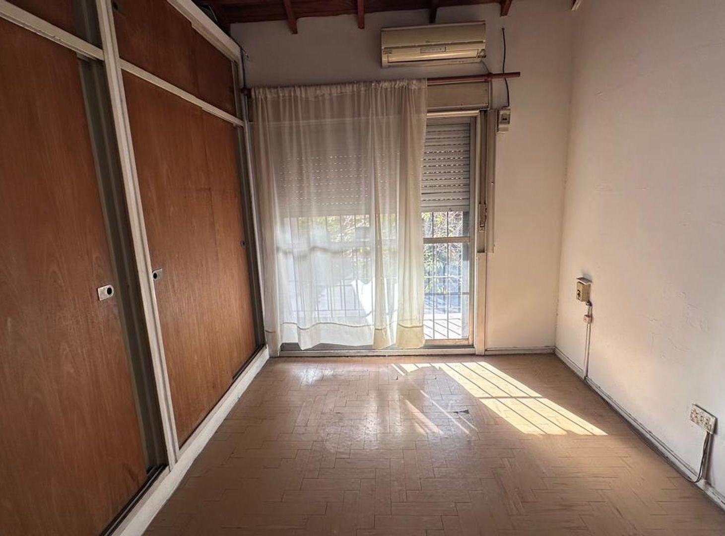 Foto de Venta PH 2amb Hurlingham apto credito, imagen 5