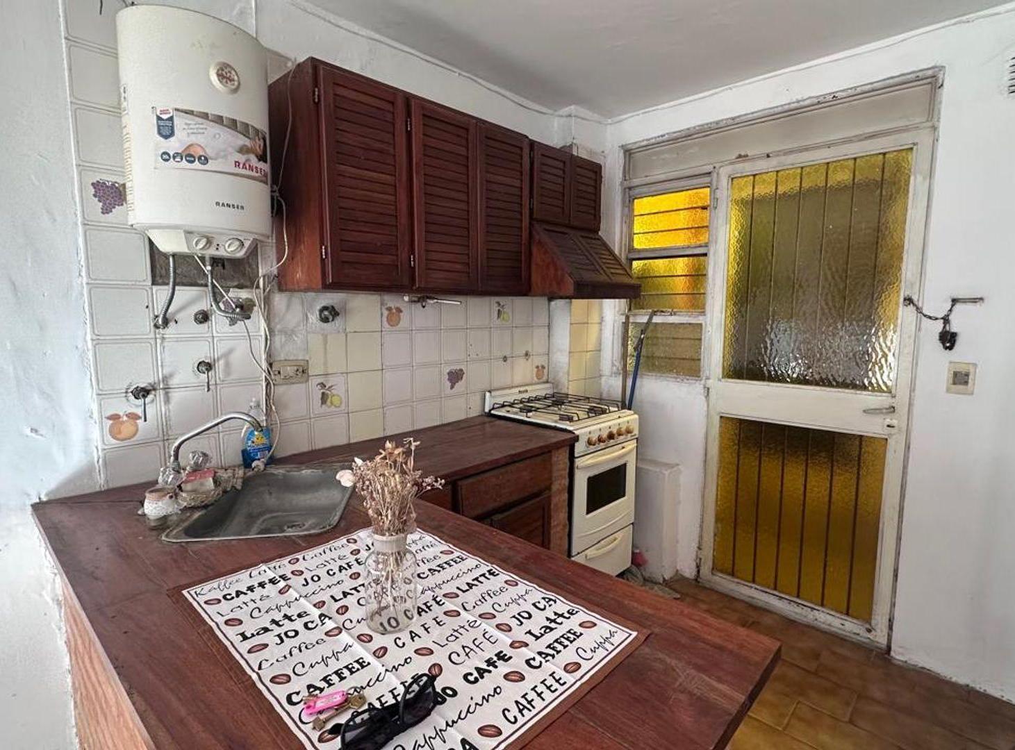 Foto de Venta PH 2amb Hurlingham apto credito, imagen 1