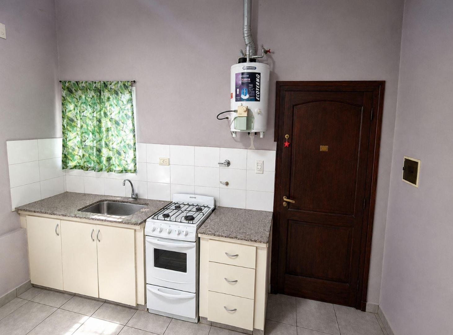 Foto de Venta Depto PH PB al Frente 2 Dormitorios Tesei, imagen 3