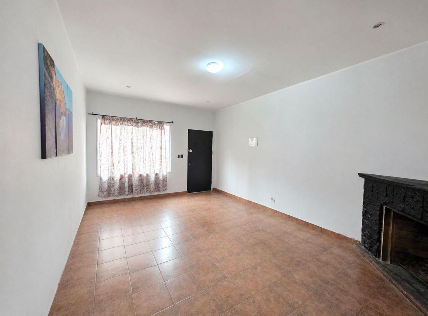 Foto de VENTA CASA 6 AMBIENTES MULTIFAMILIAR, imagen 3