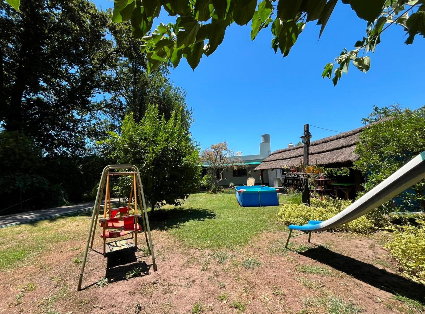 Foto de CASA QUINTA 3 AMBIENTES, QUINCHO Y GRAN PARQUE., imagen 2