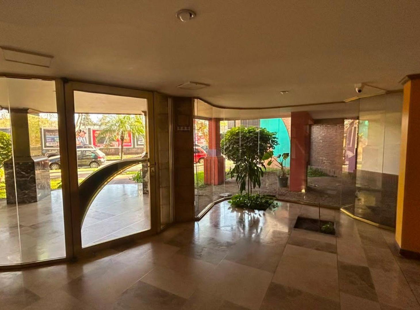 Foto de VENTA DEPTO EN MORON CON BALCON, imagen 5