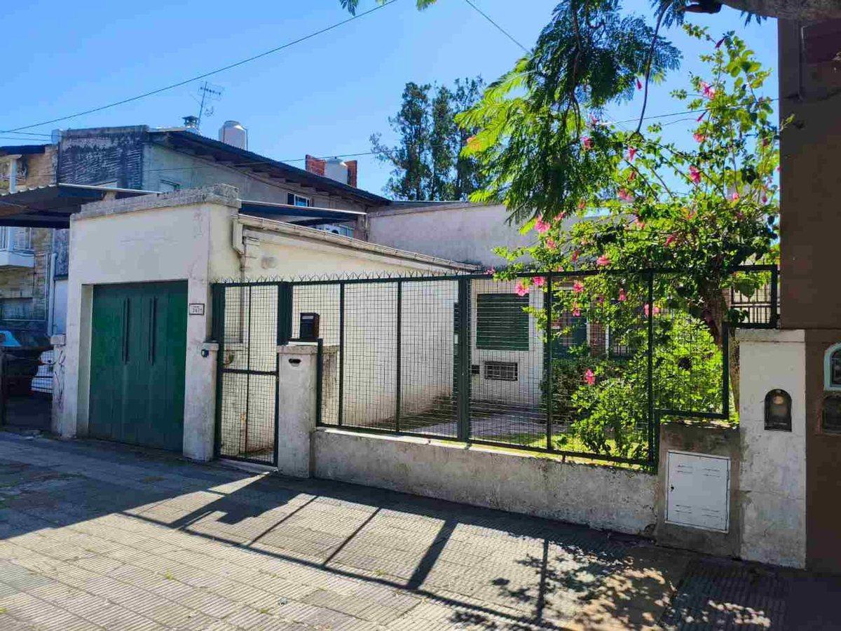 Foto de Venta Casa Villa Alemania Amplio Jardín Cochera, imagen 4