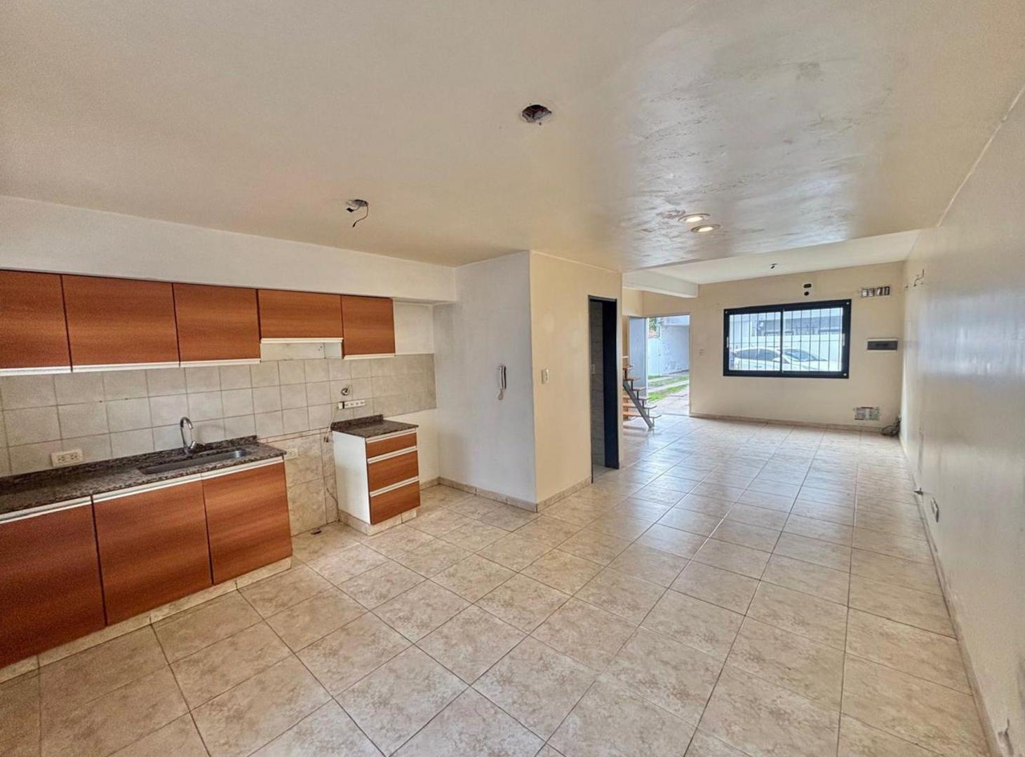 Foto de VENTA DUPLEX HURLINGHAM, imagen 3