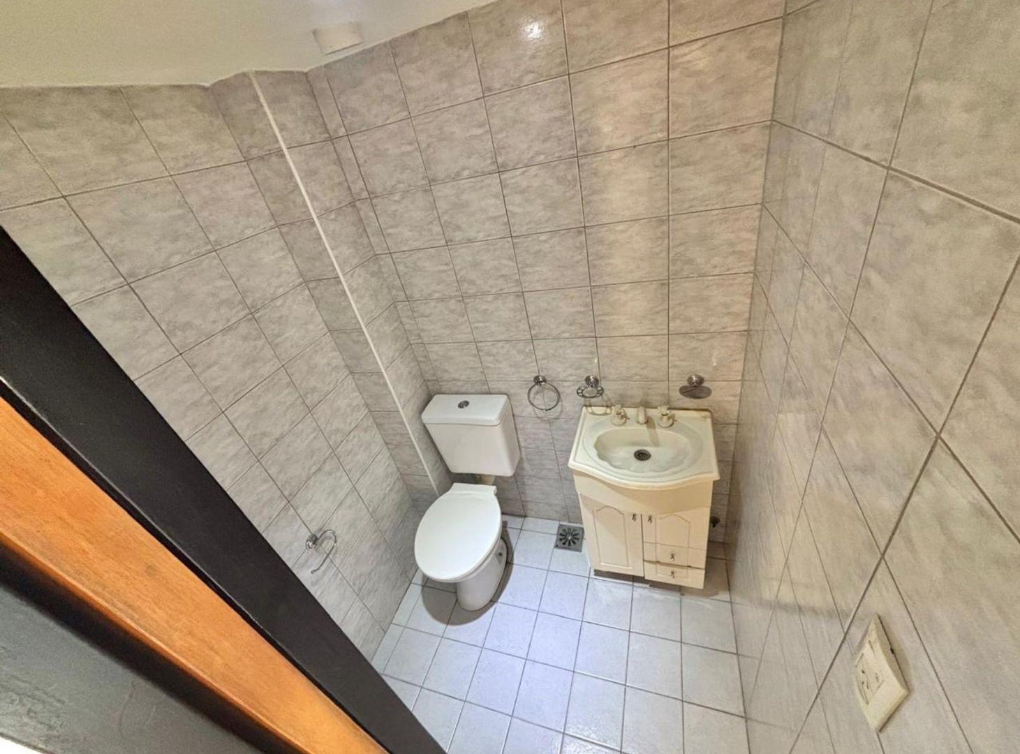 Foto de VENTA DUPLEX HURLINGHAM, imagen 2