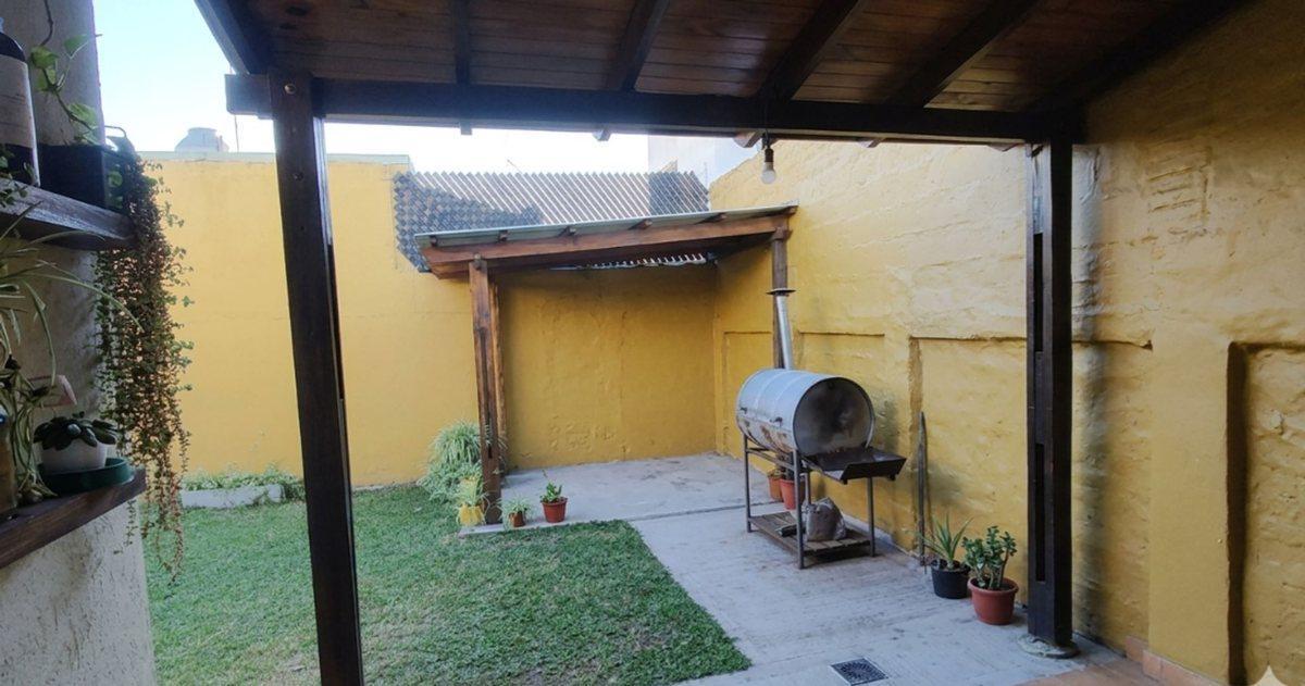 Foto de VENTA PH 3AMB PLANTA BAJA JARDIN HURLINGHAM PERMUT, imagen 5