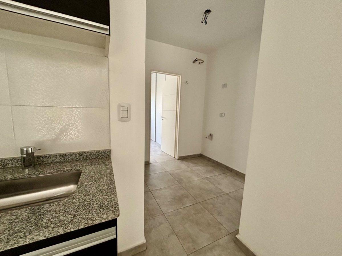 Foto de VENTA DEPARTAMENTO 2 AMB SAN JUSTO, imagen 3