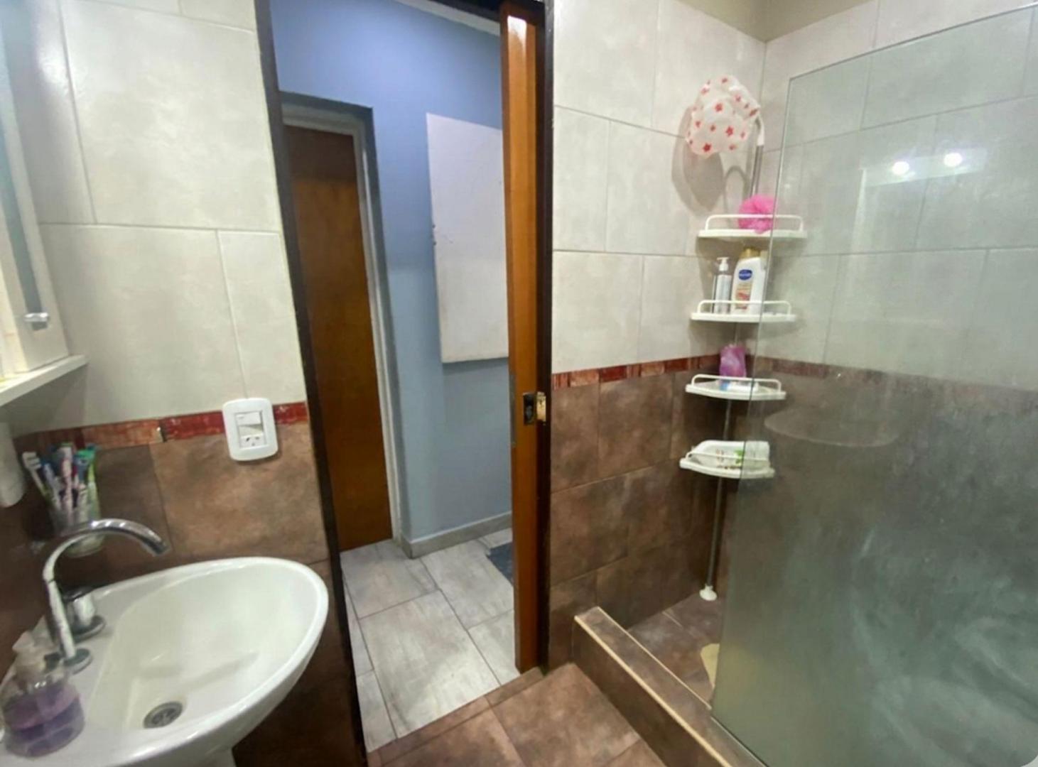 Foto de VENCA CASA 3 AMB - PARQUE QUIRNO, imagen 3