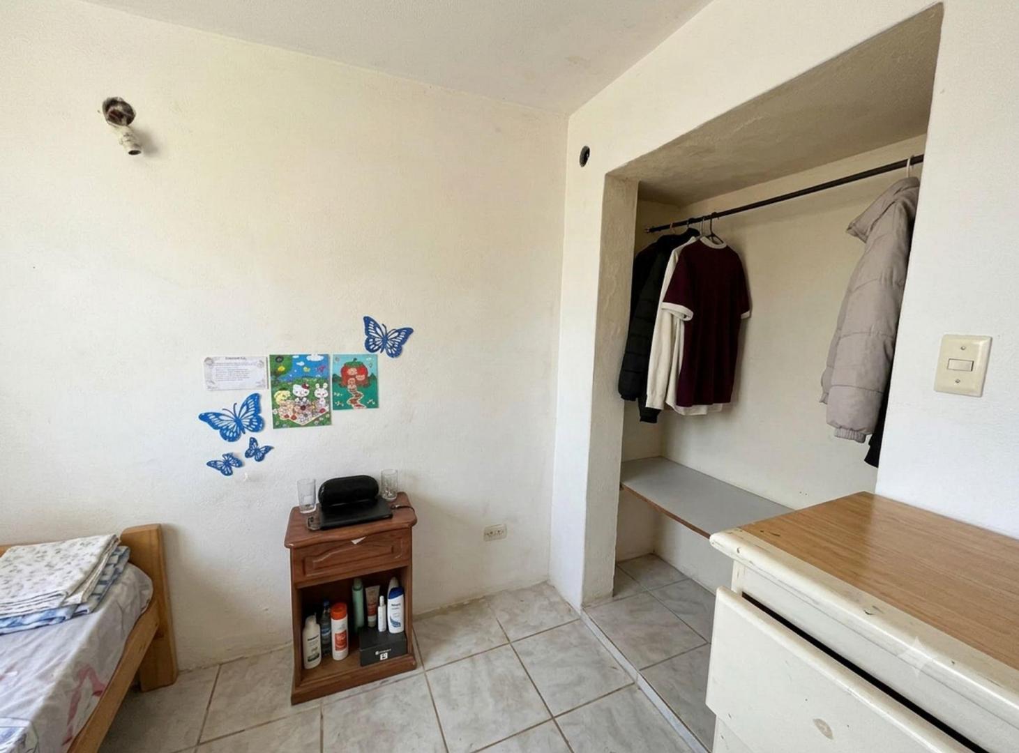 Foto de CASA PH EN VENTA MORON REFACCIONAR INVERSOR, imagen 4