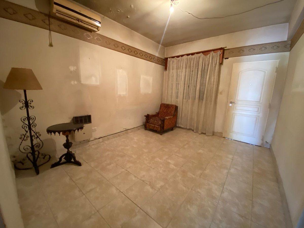Foto de VENTA CASA + 3 DTOS - HURLINGHAM - IDEAL INVERSOR, imagen 5