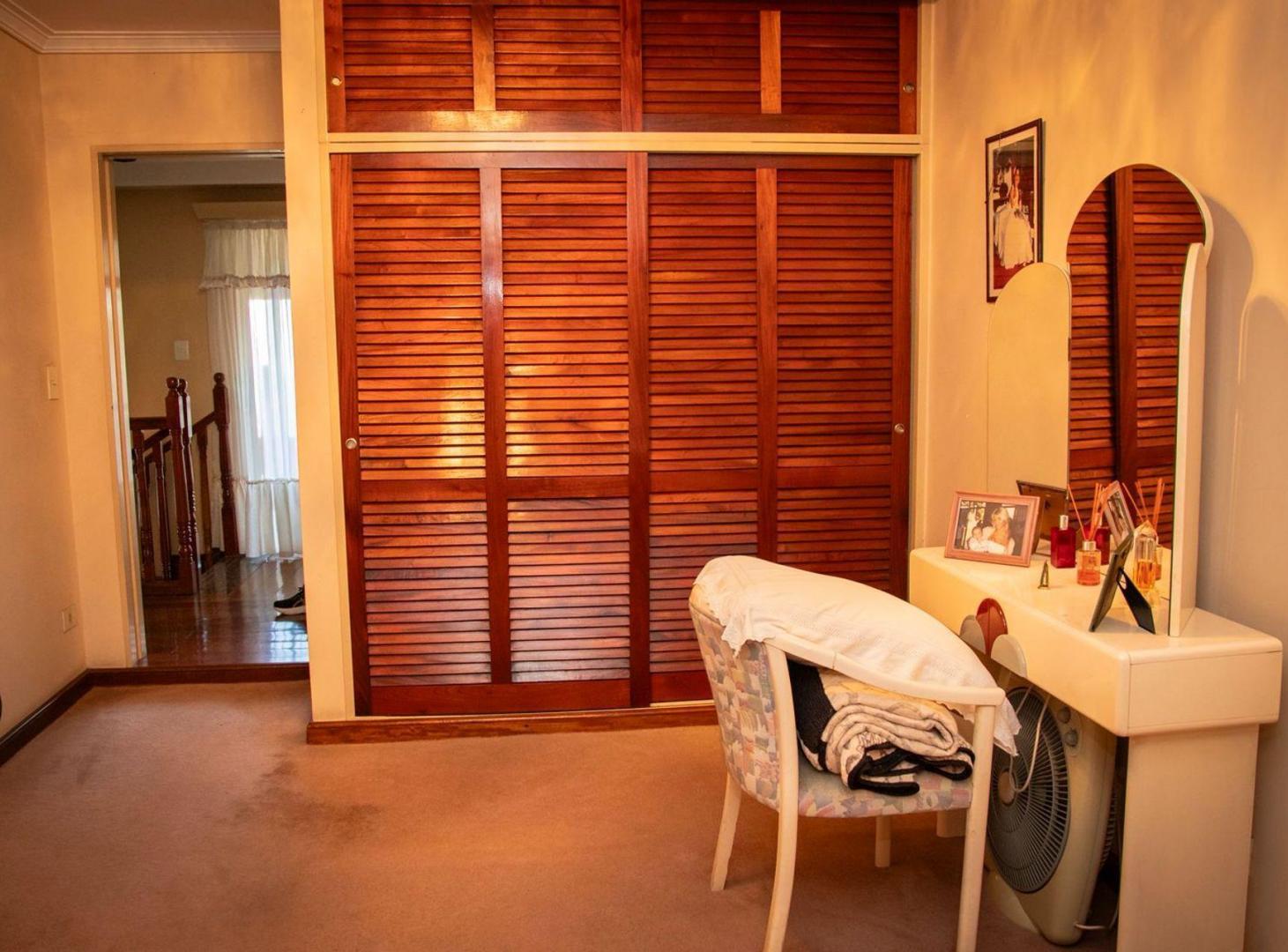 Foto de VENTA CASA 5 AMB HURLINGHAM, imagen 4