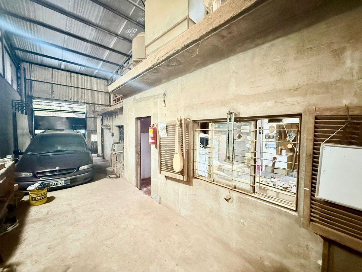 Foto de ALQUILER GALPON CON OFICINAS VILLA TESEI, imagen 4
