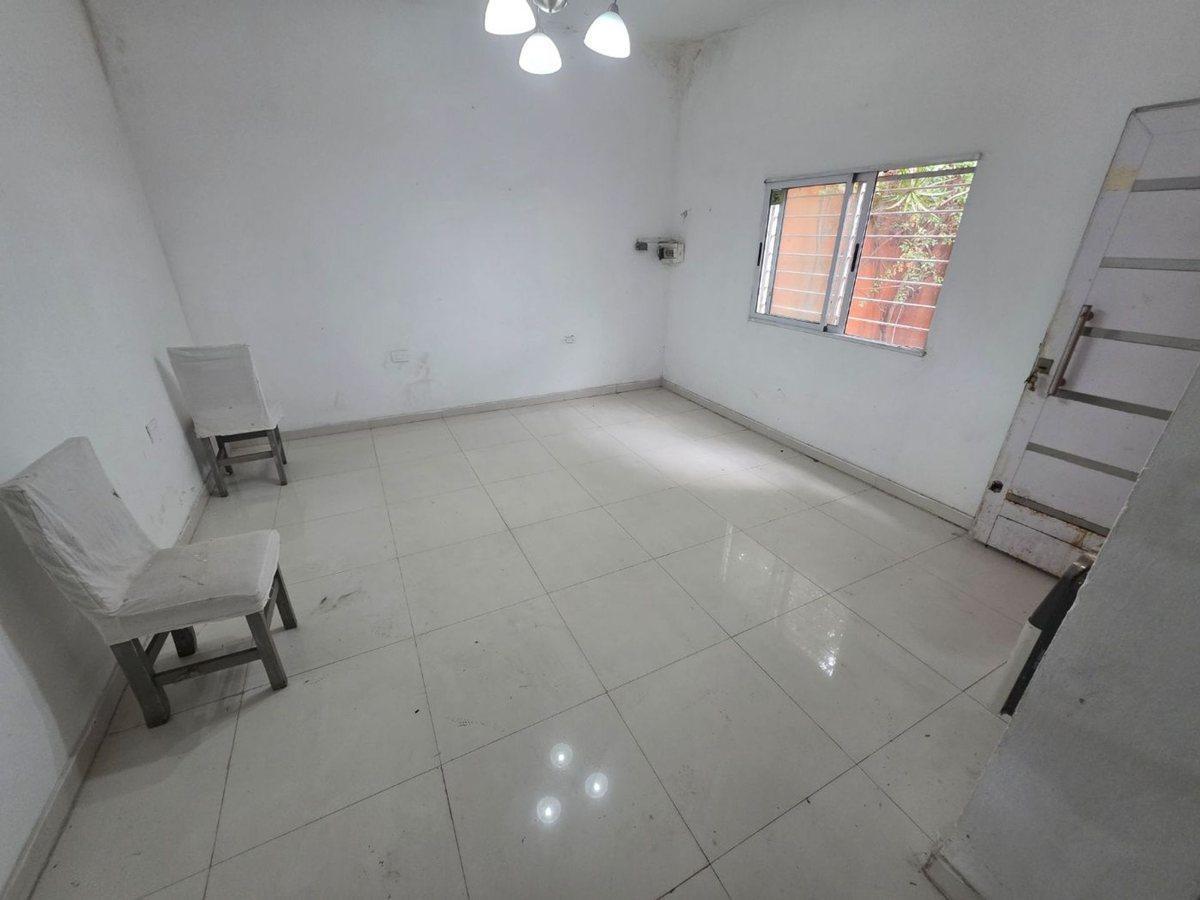 Foto de PH TIPO CASA 5 AMB VILLA TESEI NUEVO VALOR!, imagen 5