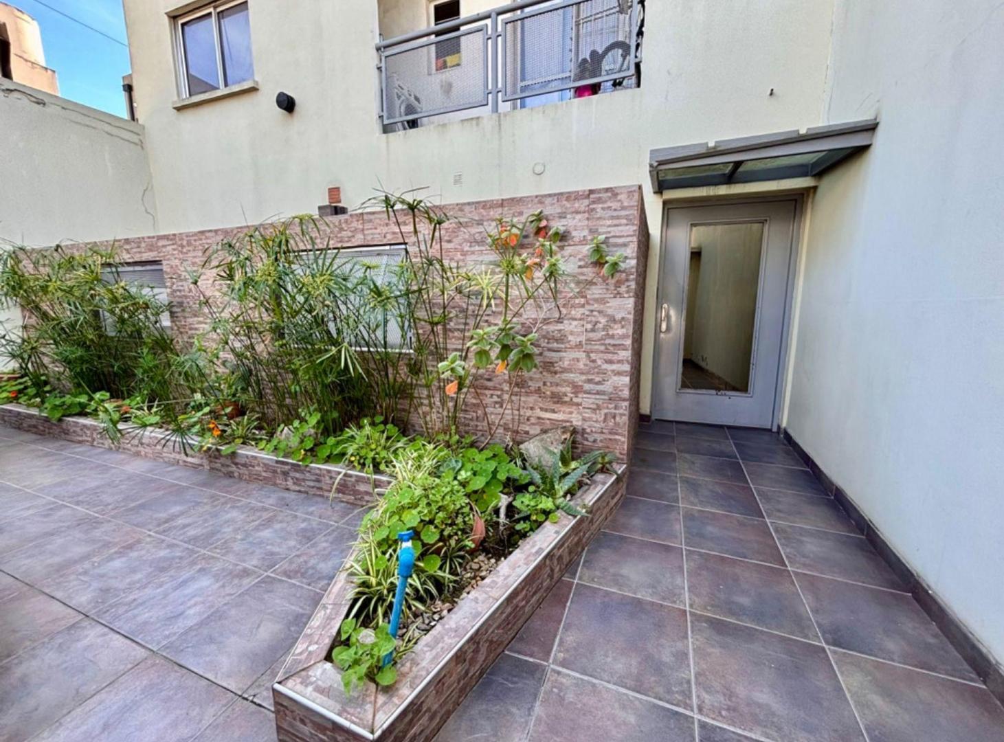Foto de VENTA DEPARTAMENTO 2 AMBIENTES VILLA SARMIENTO, imagen 2