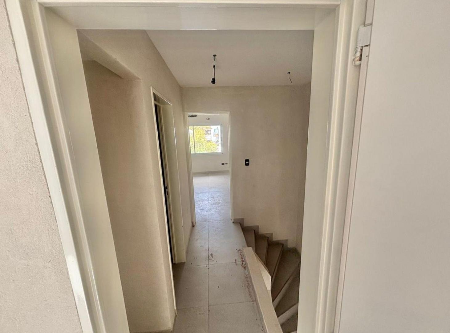 Foto de DUPLEX A ESTRENAR - ZONA HURLINGHAM -, imagen 2