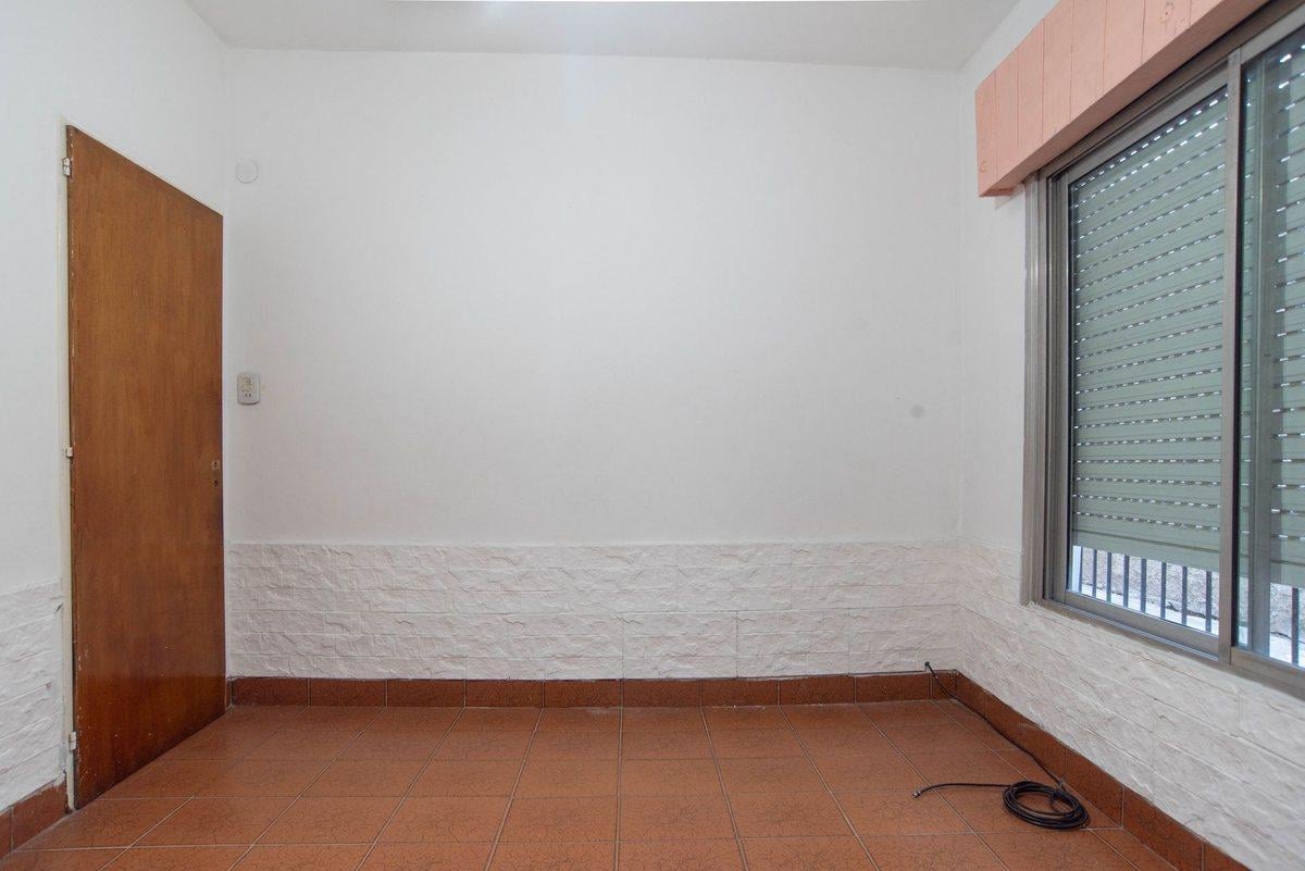 Foto de VENTA CASA 4 AMBIENTES HURLINGHAM OPORTUNIDAD, imagen 5