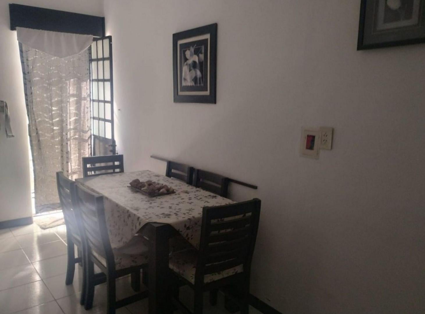 Foto de VENTA CASA 3AMB C/COCHERA MUY BUEN ESTADO APTO CRE, imagen 5