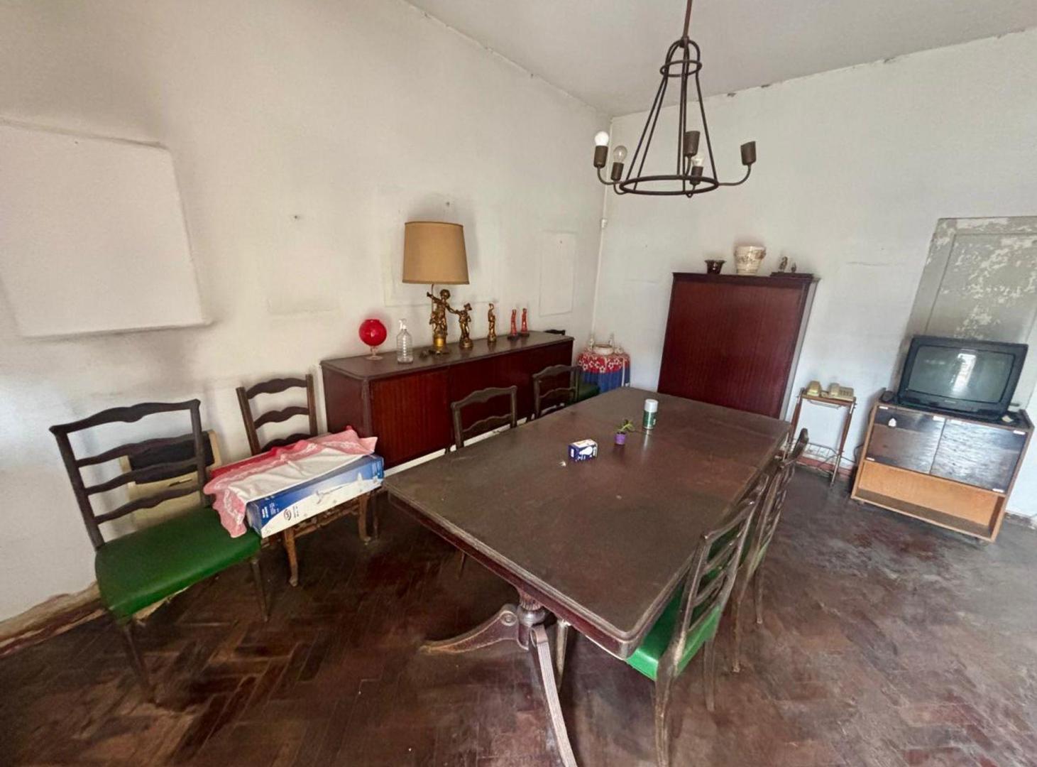 Foto de ¡OPORTUNIDAD CASA A RECICLAR EN HURLINGHAM!, imagen 1