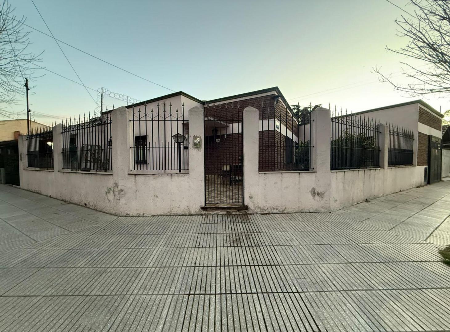 Foto de VENTA CASA 5 AMB VILLA TESEI, imagen 1