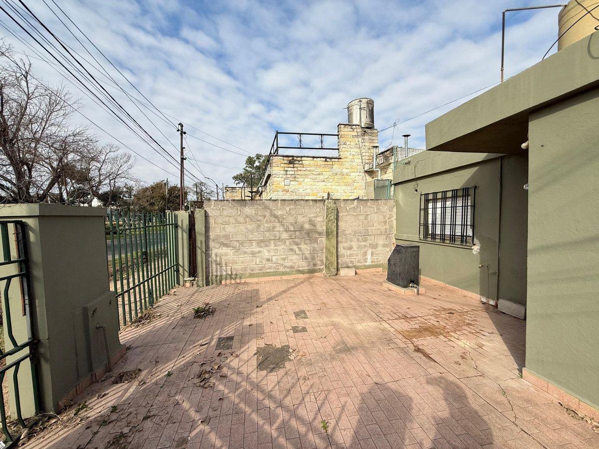 Foto de VENTA PH 2 AMB HURLINGHAM, imagen 5