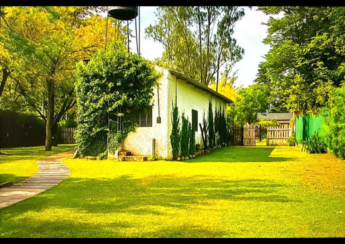 Foto de VENTA quinta 2amb pileta parque moreno permuta, imagen 4