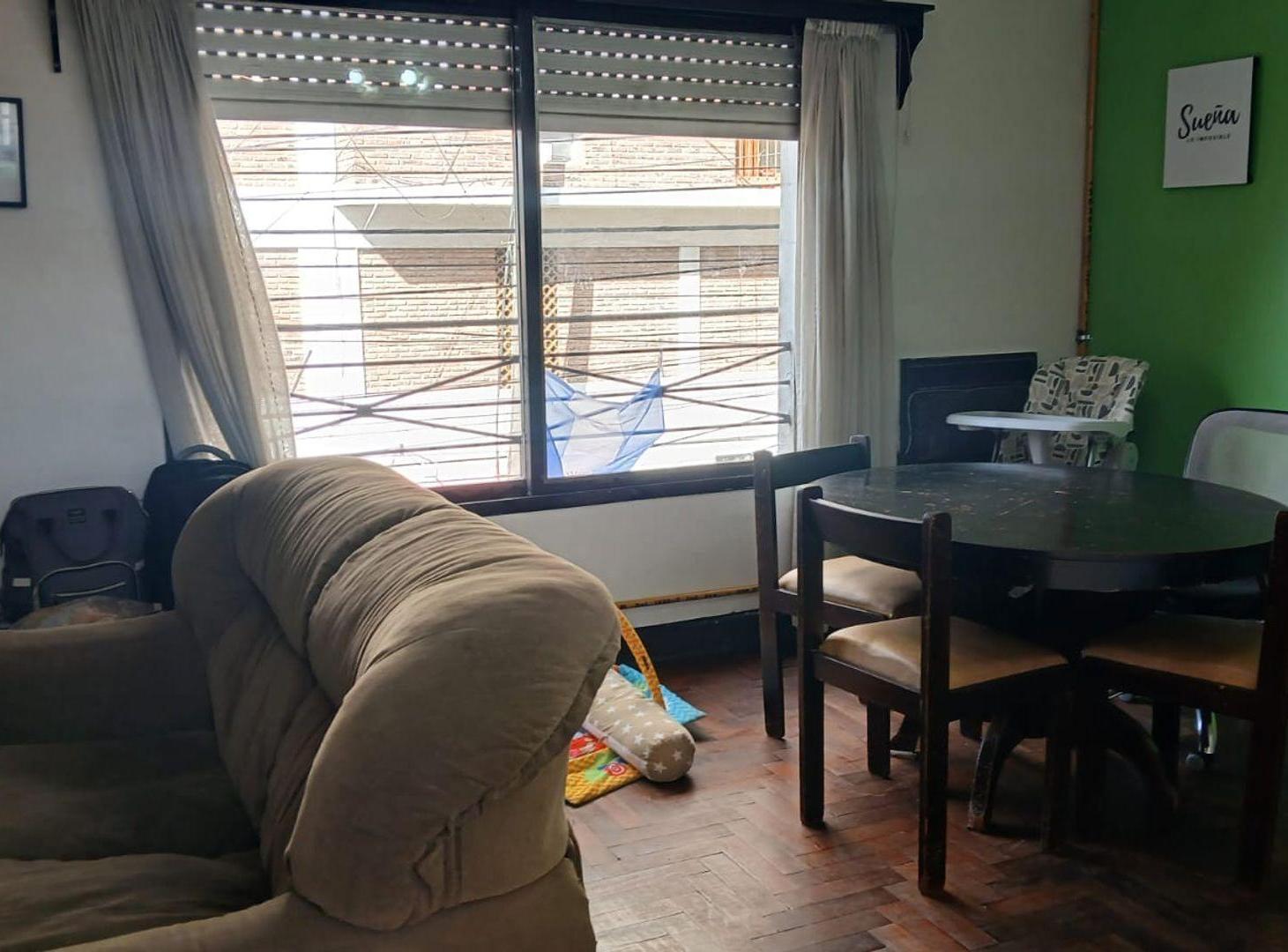 Foto de VENTA EN BLOQUE 2 DEPARTAMENTOS CASTELAR, imagen 5