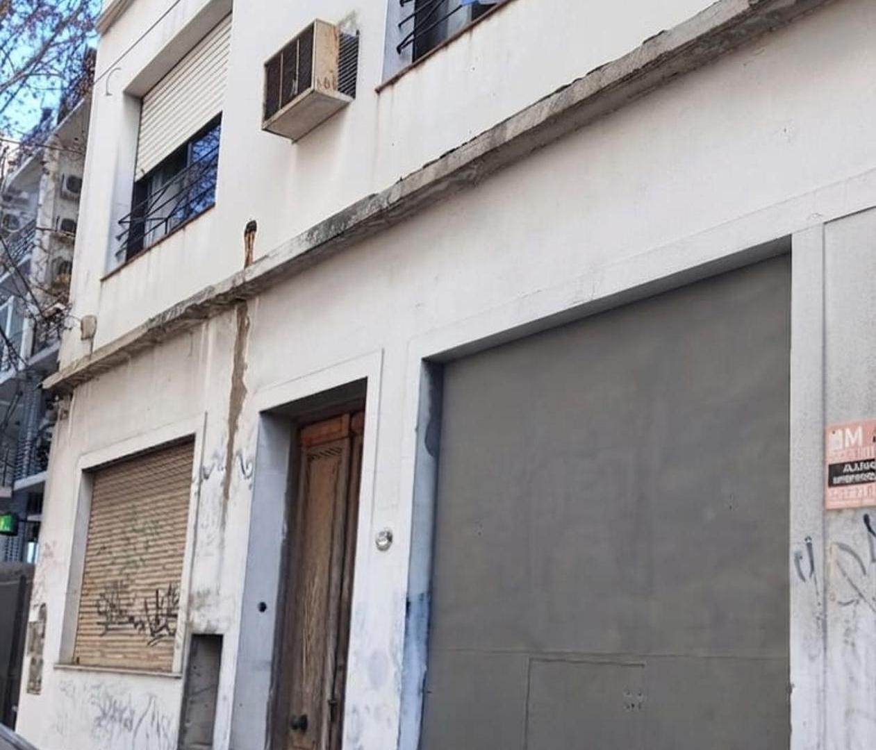 Foto de VENTA EN BLOQUE 2 DEPARTAMENTOS CASTELAR, imagen 3