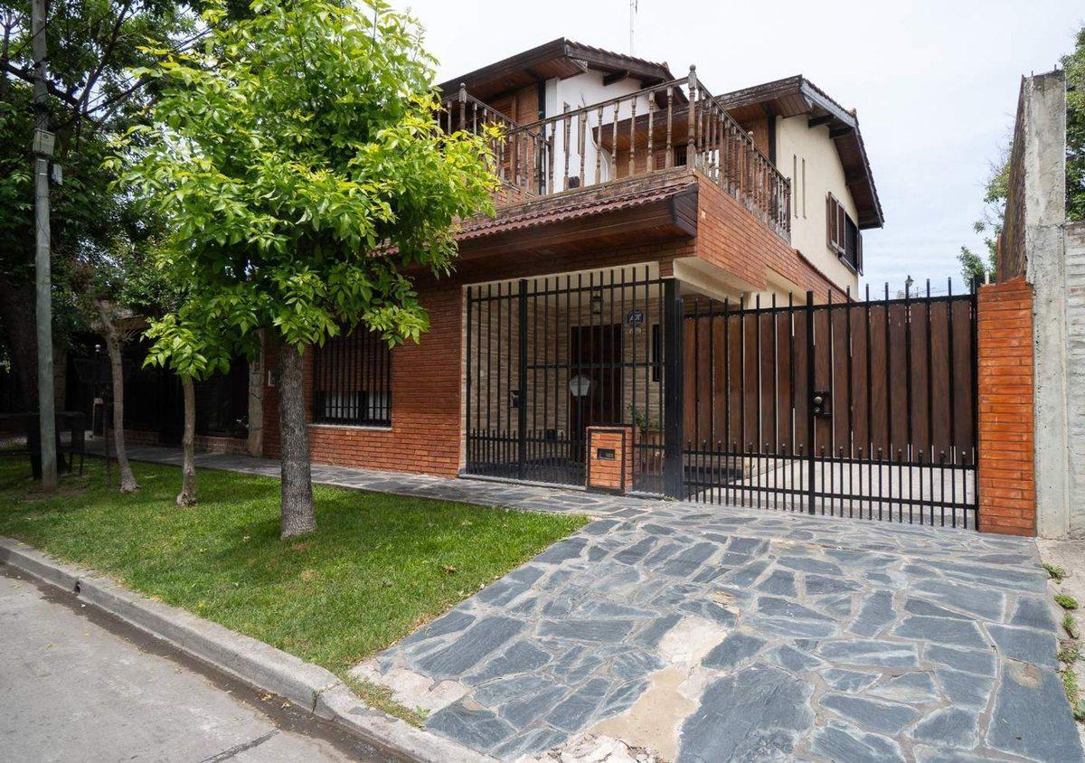 Foto de Chalet impecable listo para vivir, imagen 3