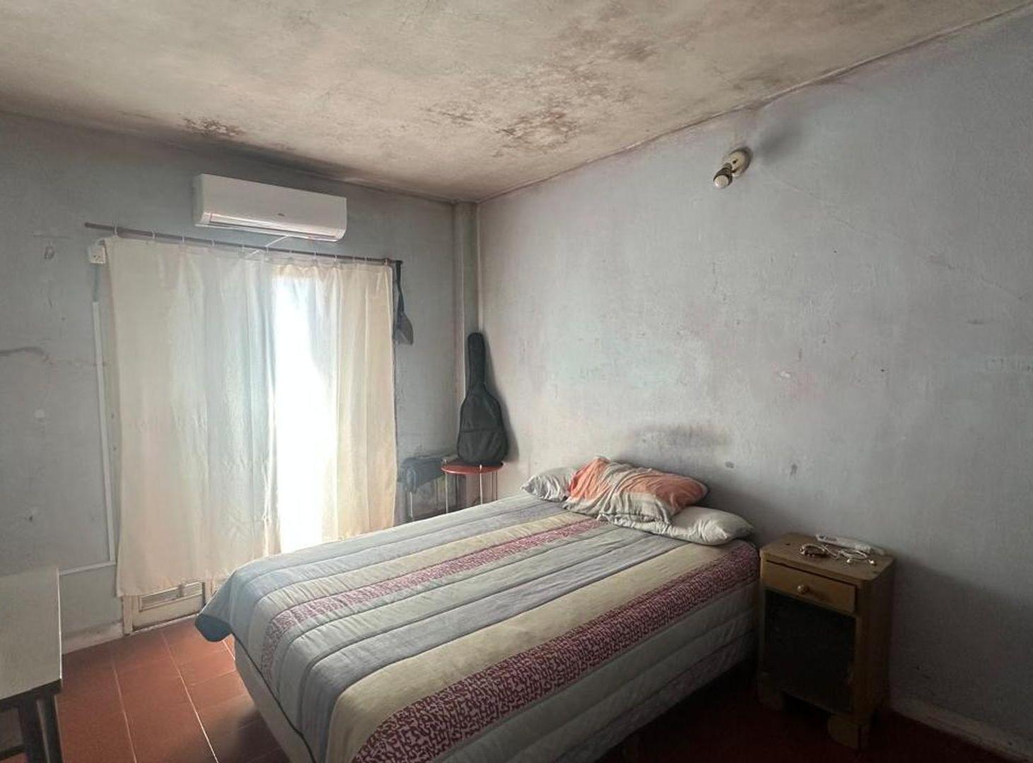 Foto de CASA 6 AMBIENTES EN WILLIAM MORRIS, imagen 5