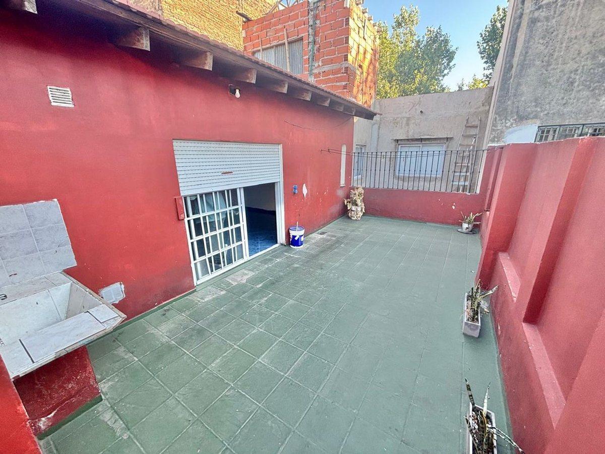 Foto de Venta 2 PH en bloque, oportunidad en caseros!, imagen 3