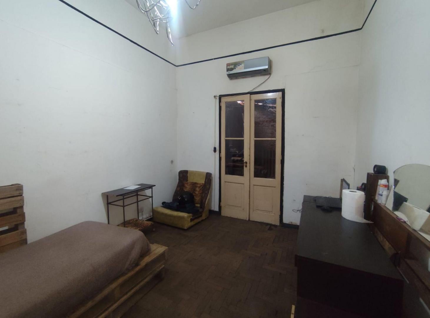 Foto de VENTA PH / DPTO CON PATIO PB 2 AMB ALMAGRO CABA, imagen 4
