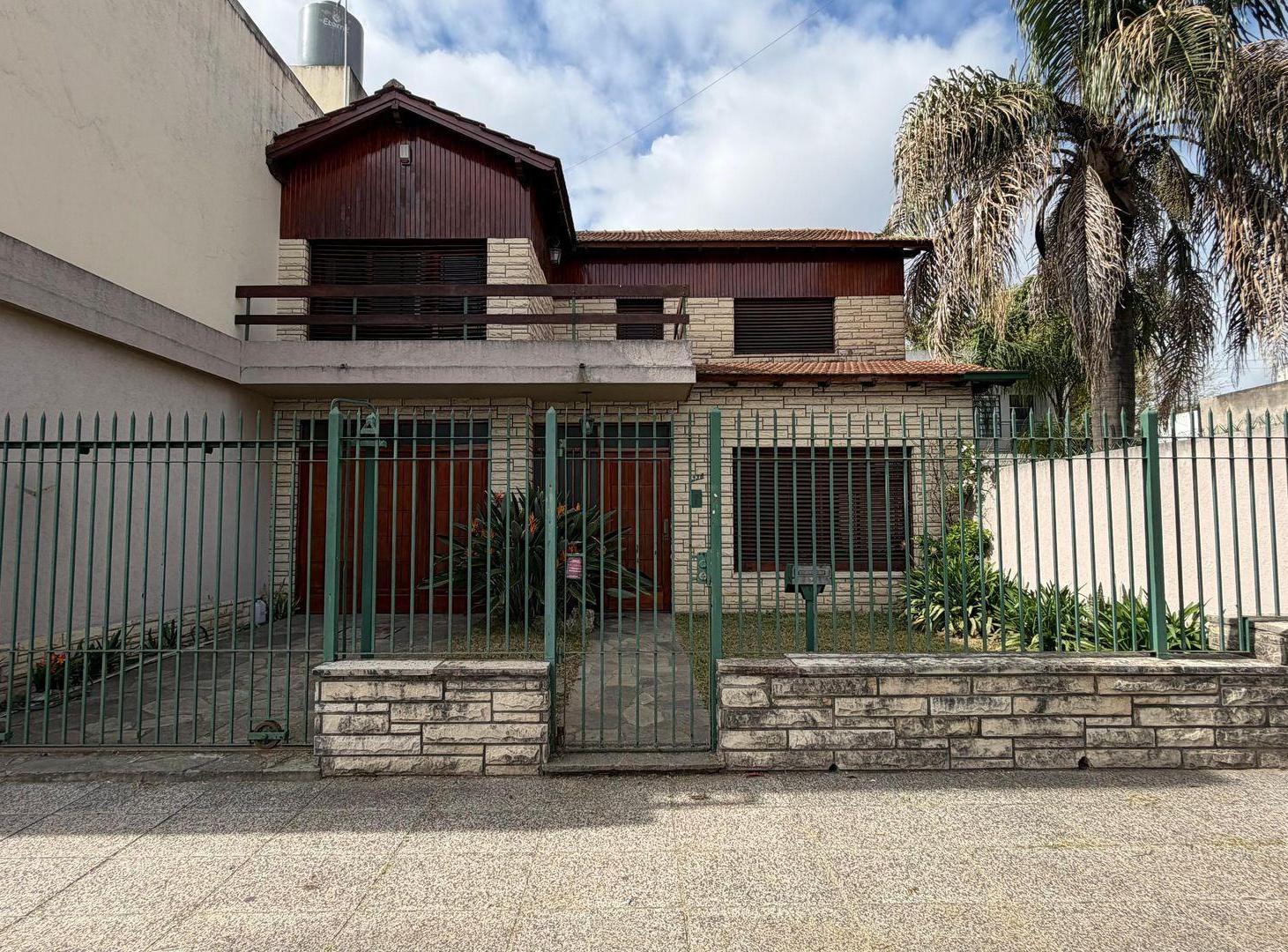 Foto de Venta casa 5 amb Castelar cerca Vergara, imagen 1