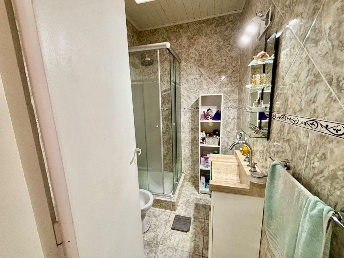 Foto de Venta Casa Multifamiliar Morón Cochera, imagen 2