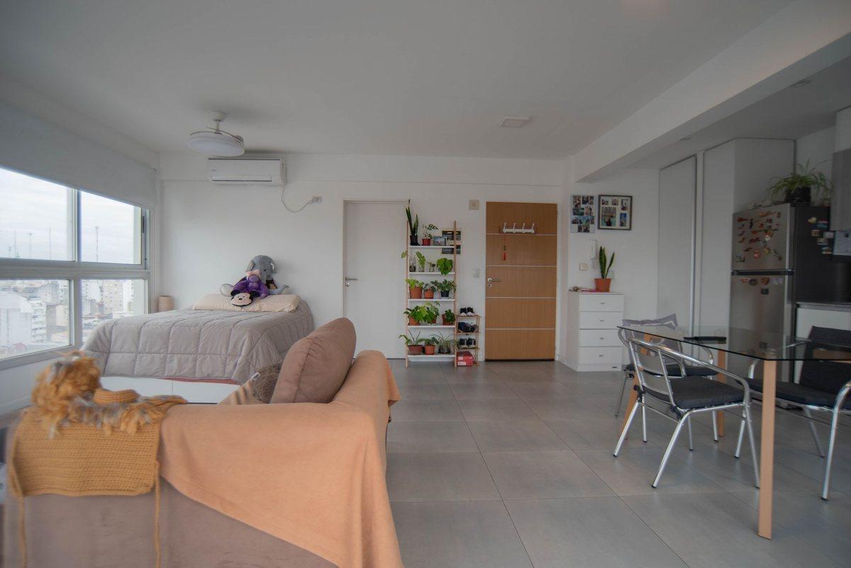 Foto de LUMINOSO LOFT CON BALCÓN TERRAZA Y COCHERA PROPIA, imagen 5