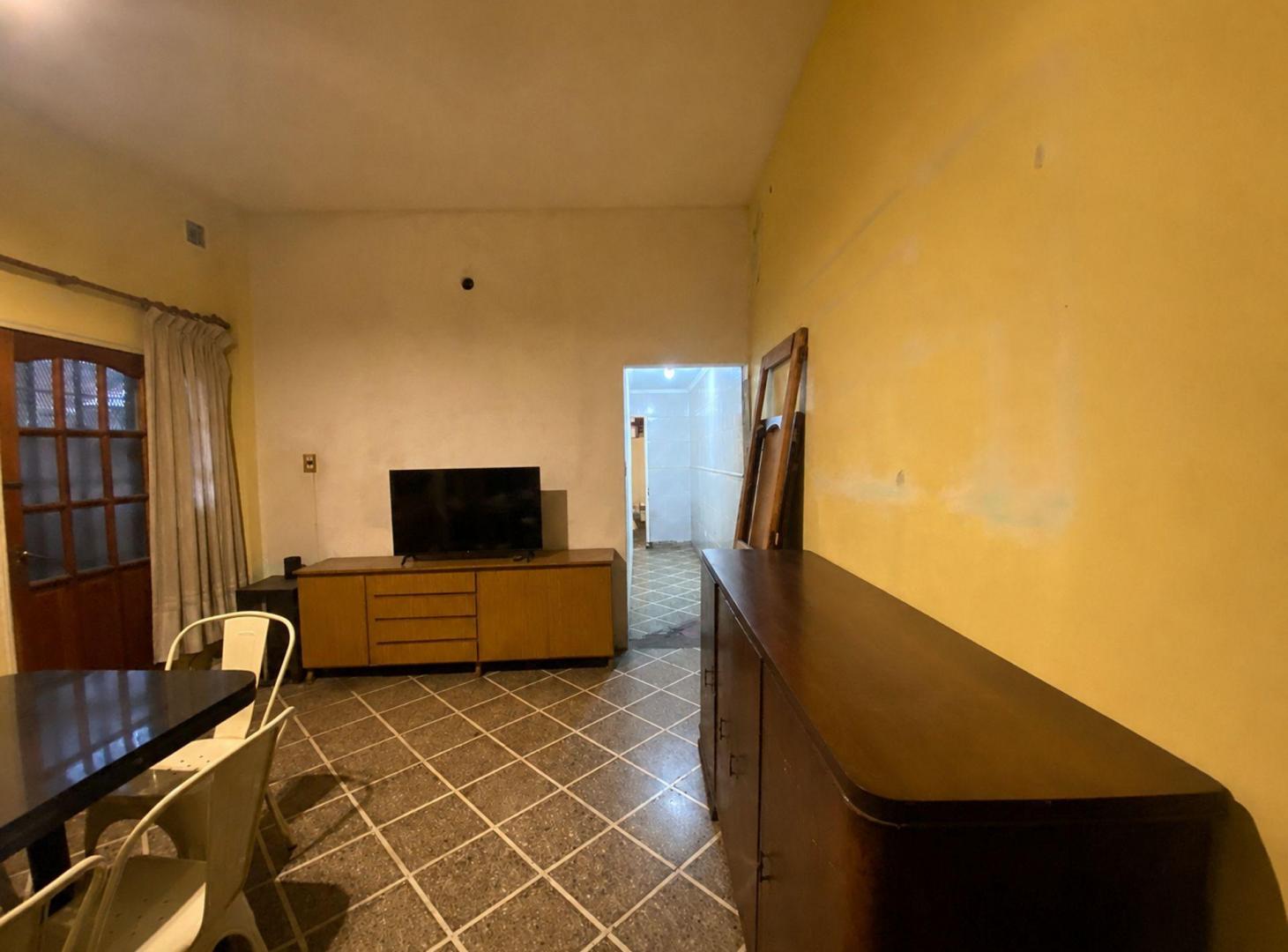 Foto de VENTA PH 4 AMB - CASEROS (OPORTUNIDAD), imagen 5