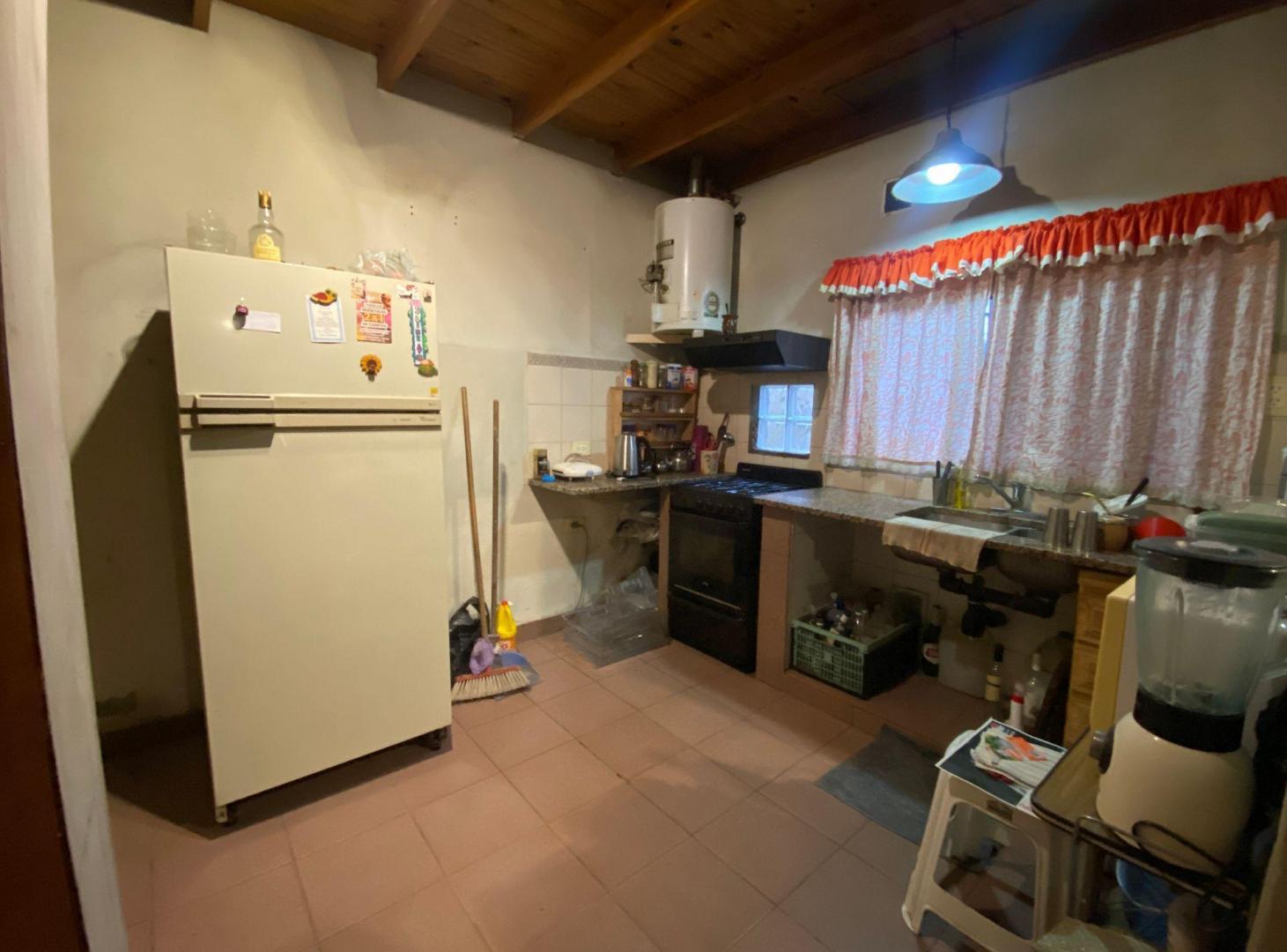 Foto de VENTA PH 4 AMB - CASEROS (OPORTUNIDAD), imagen 1