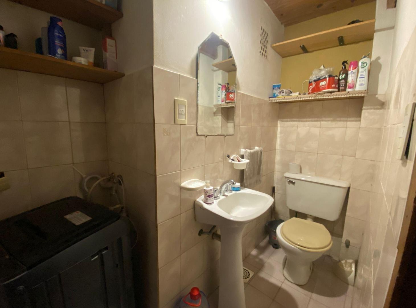 Foto de VENTA PH 4 AMB - CASEROS (OPORTUNIDAD), imagen 2