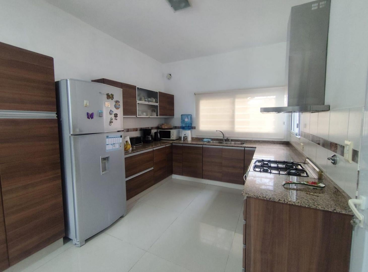 Foto de VENTA CASA 5 AMB PILETA HURLINGHAM FINANCIA, imagen 5