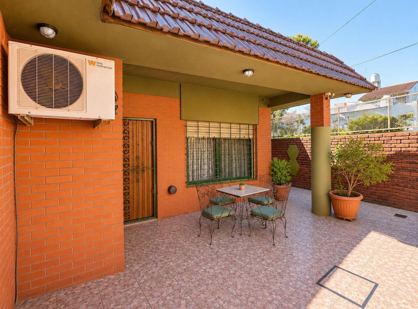 Foto de PH Tipo Casa 4 Ambientes Garage Patio Terraza, imagen 1