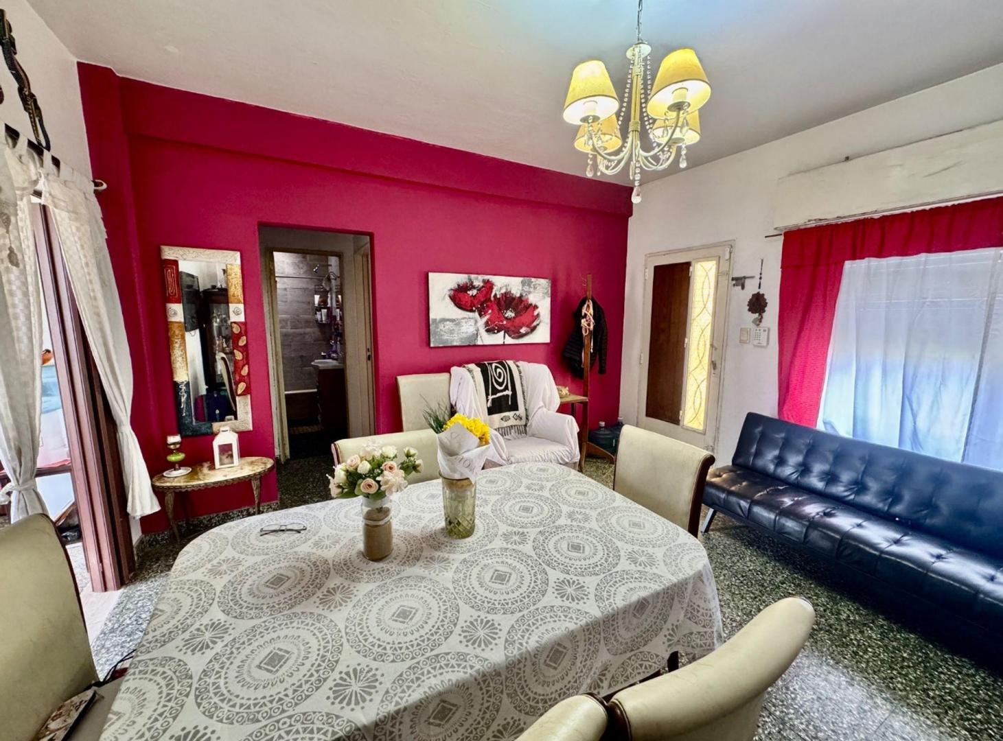 Foto de VENTA CASA 3 AMBIENTES HURLINGHAM PISCINA, imagen 5