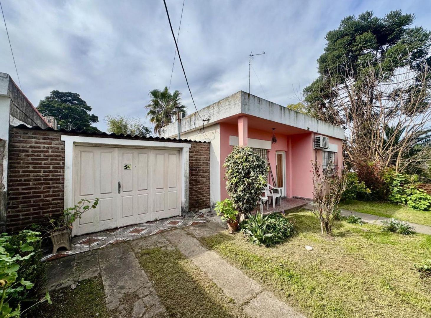 Foto de VENTA CASA 3 AMBIENTES HURLINGHAM PISCINA, imagen 4