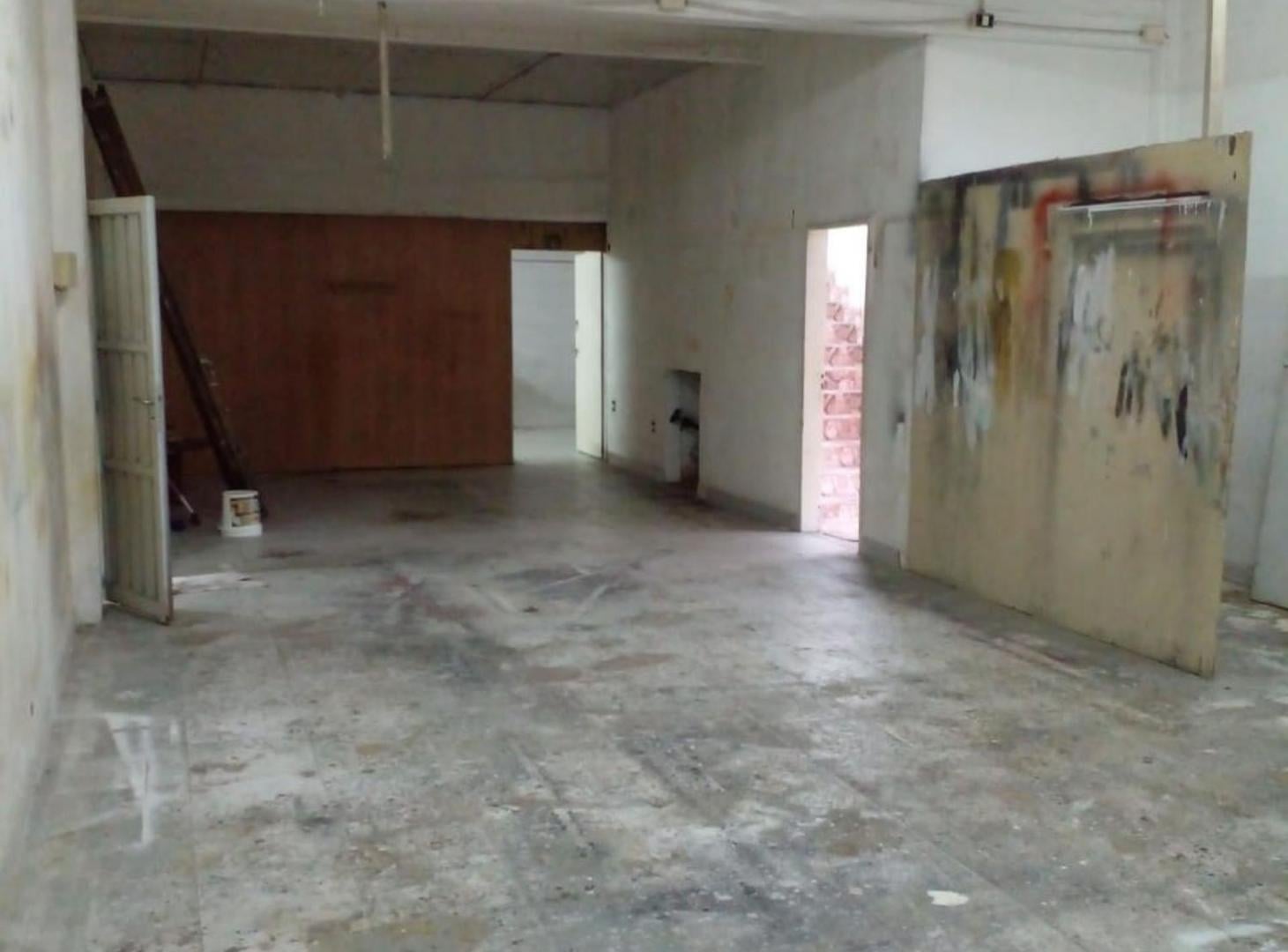 Foto de ALQUILER DE LOCAL COMERCIAL EN VILLA TESEI, imagen 3