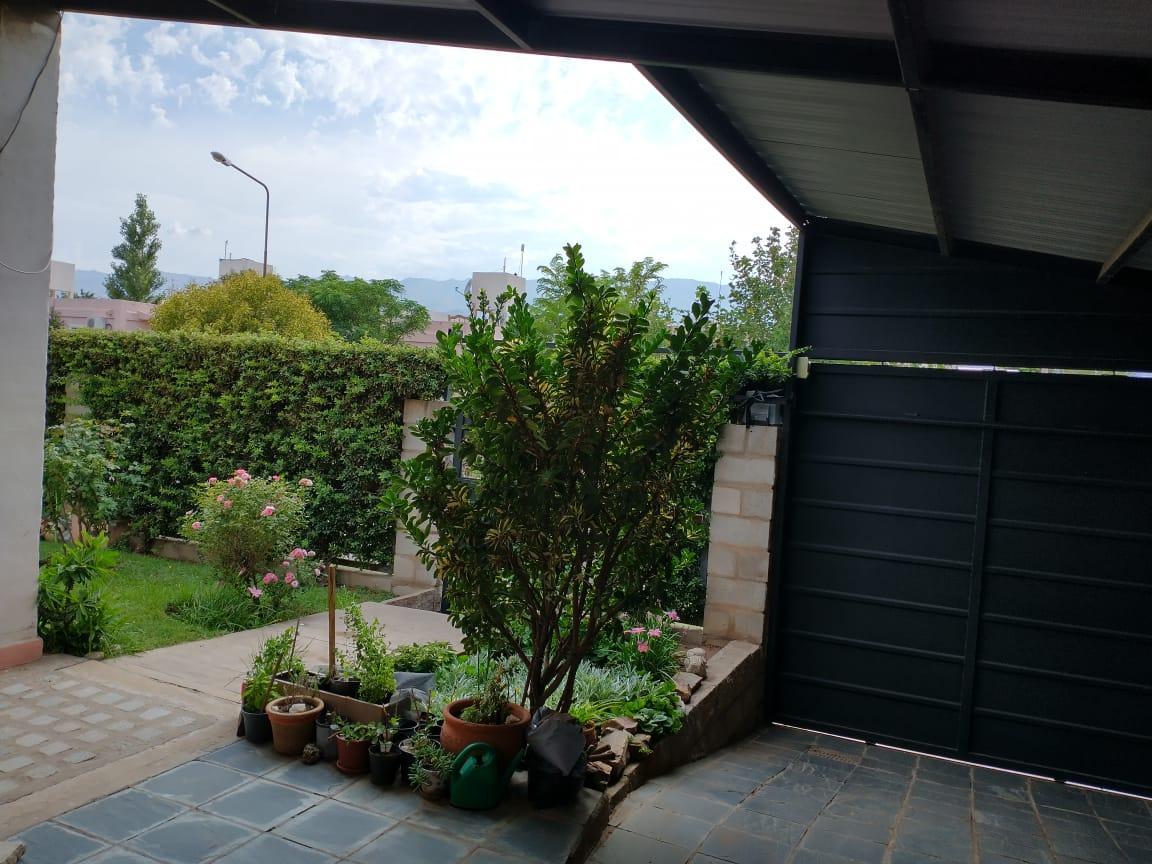 Foto de La Punta, Casa con cochera doble, quincho, parrilla, imagen 4