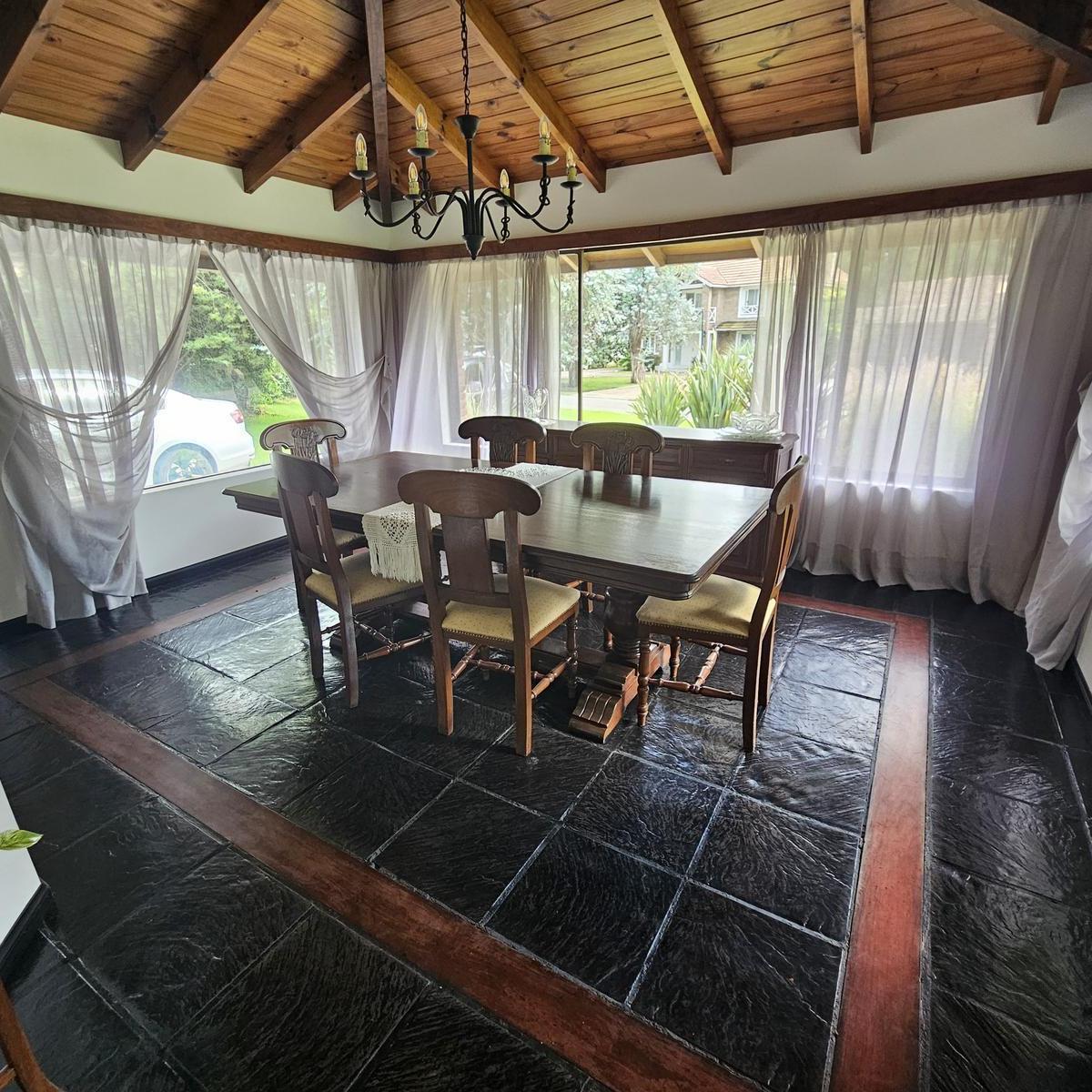 Foto de Casa en venta en PRADERAS DE LUJÁN, imagen 2
