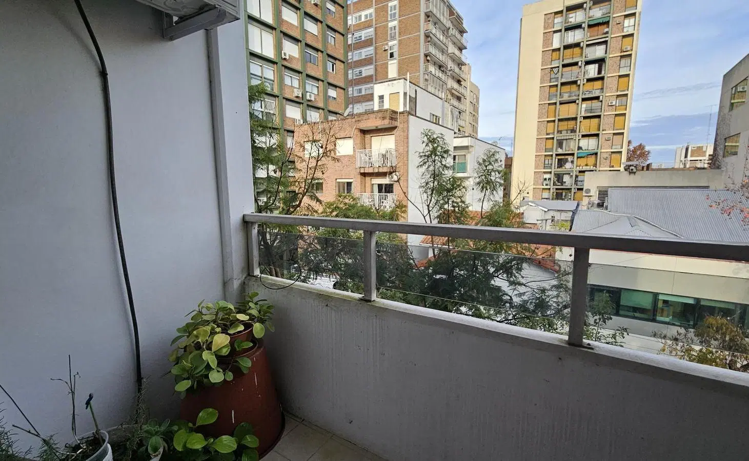 Departamento en Mart.-Vias/Santa Fe 5